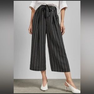 TED BAKER Size 0, Wide leg culottes, Perfect condition